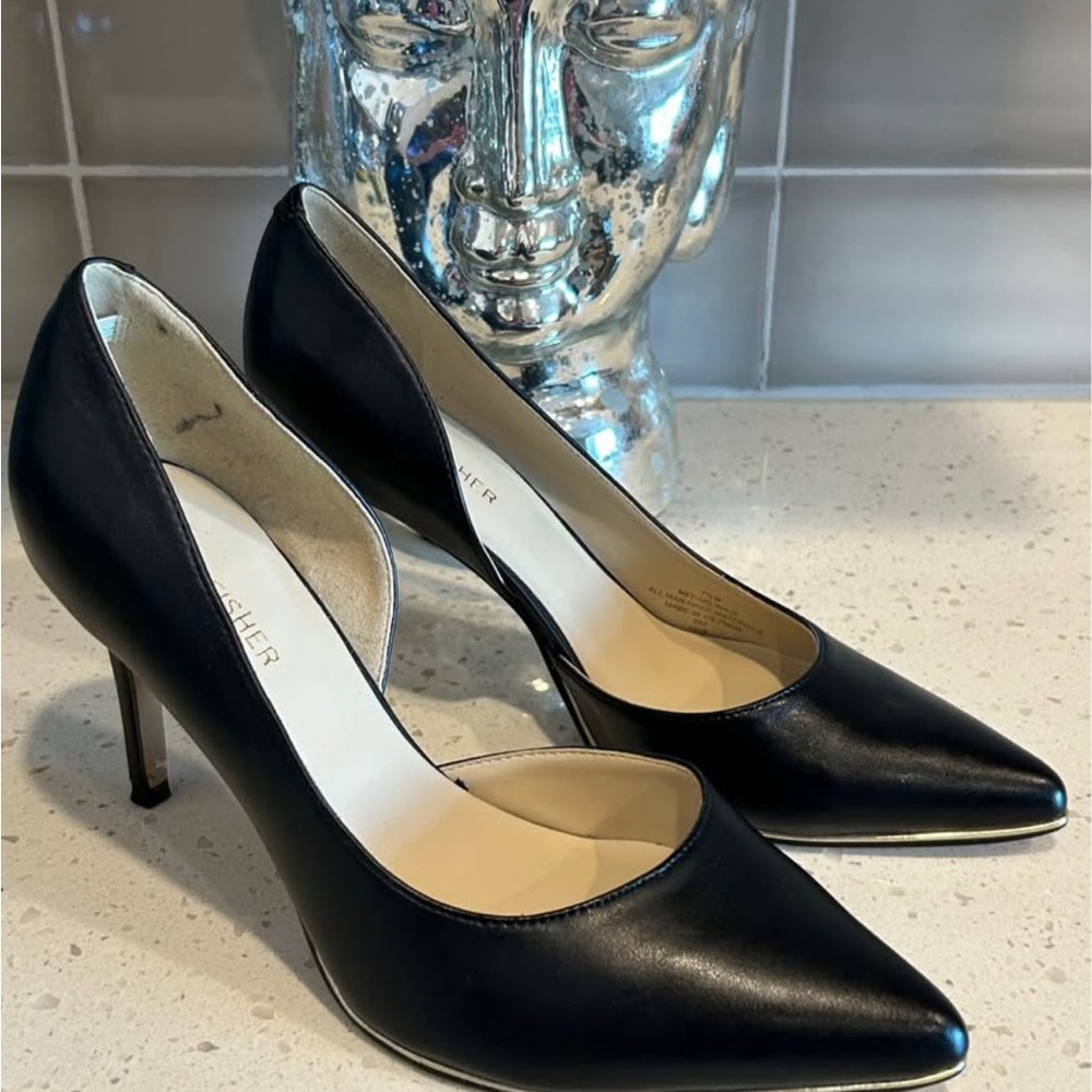 Marc Fisher Black Leather Women's Pumps